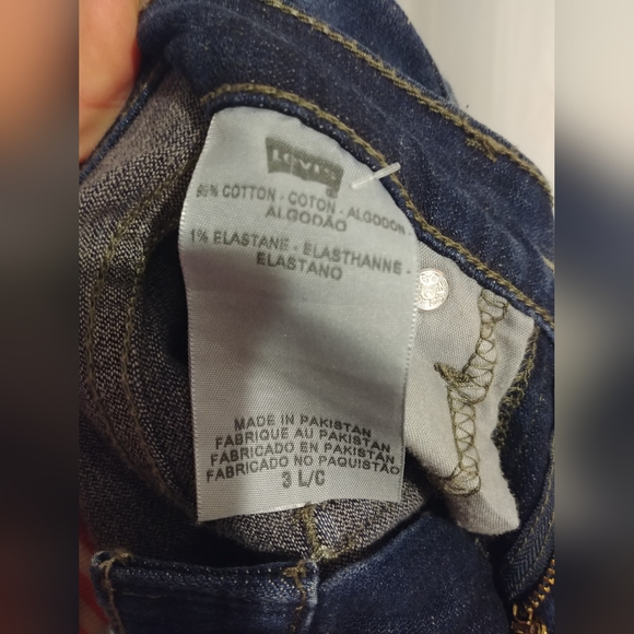 Levis size 3 - Picture 6 of 7